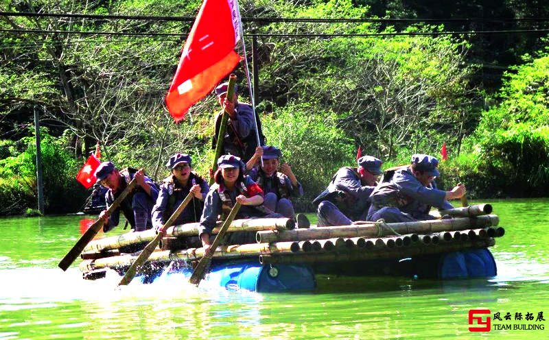 搶灘登陸團(tuán)建拓展項(xiàng)目